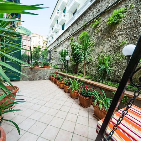 Divina Costa Salerno Apartment Exterior photo